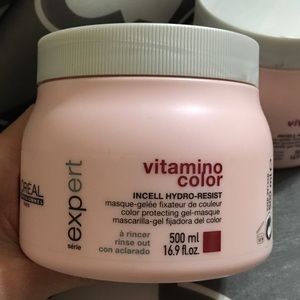 L'Oreal Makeup - L’Oréal Expert Vitamino Color Hair Masque L'Oreal Makeup - L’Oréal Expert Vitamino Color Hair Masque